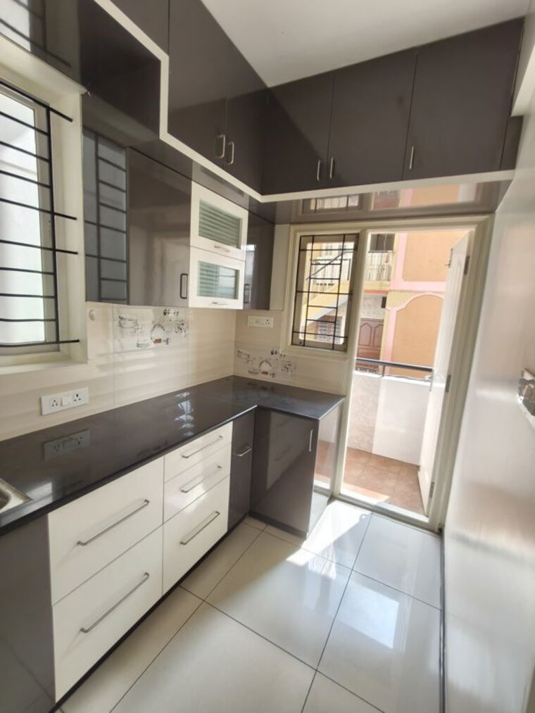 Kitchen, jeevan bima nagar 1 Bedroom 600 Sq.Ft. Apartment In Jeevan Bima Nagar Bangalore 9719997