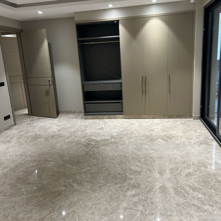 Room, vasant vihar 4 Bedroom 3930 Sq.Ft. Builder Floor In Vasant Vihar Delhi 9719992