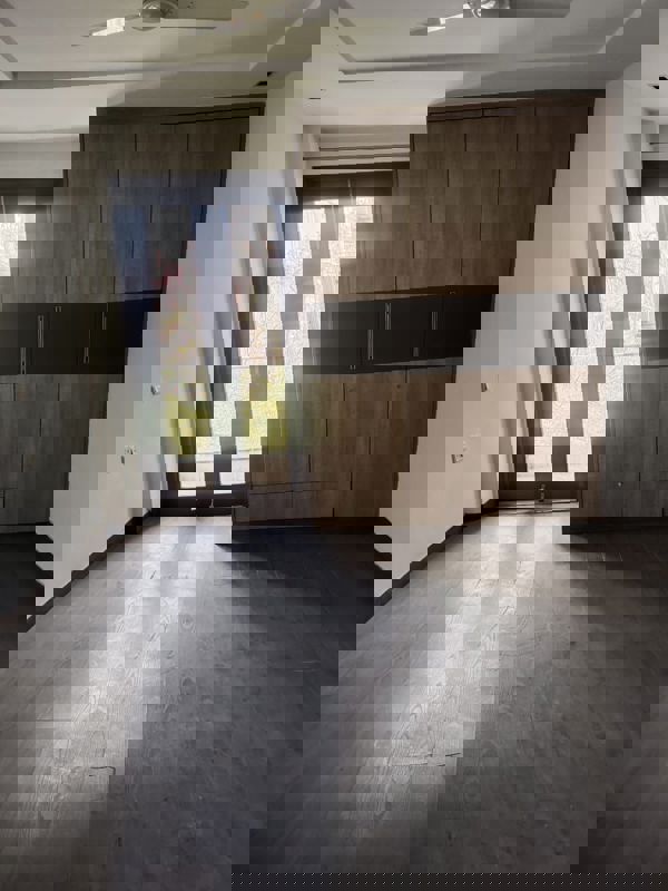 1.5 BHK Builder Floor For Rent in Andheri West