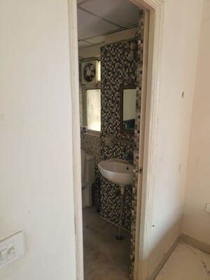 Furnished Amenities in 1 BHK Apartment at Maxblis Grand Wellington, Sector 75 – for Rent