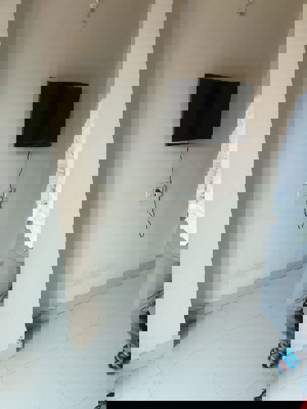 1 BHK Apartment For Rent in Maxblis Grand Kingston