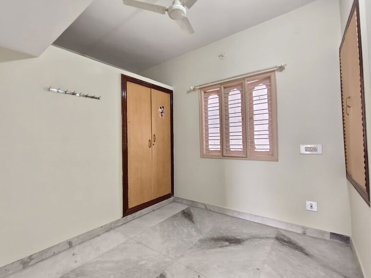 Room, new thippasandra 2 Bedroom 1200 Sq.Ft. Independent House In New Thippasandra Bangalore 9720119