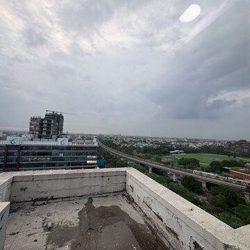  Office Space – Exterior View View at Netaji Subhash Place - for Rent