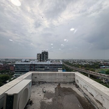 Balcony in  Office Space at Netaji Subhash Place – for Rent