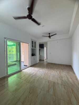 Room in 3 BHK Apartment at Godrej Tropical Isle, Sector 146 – for Sale