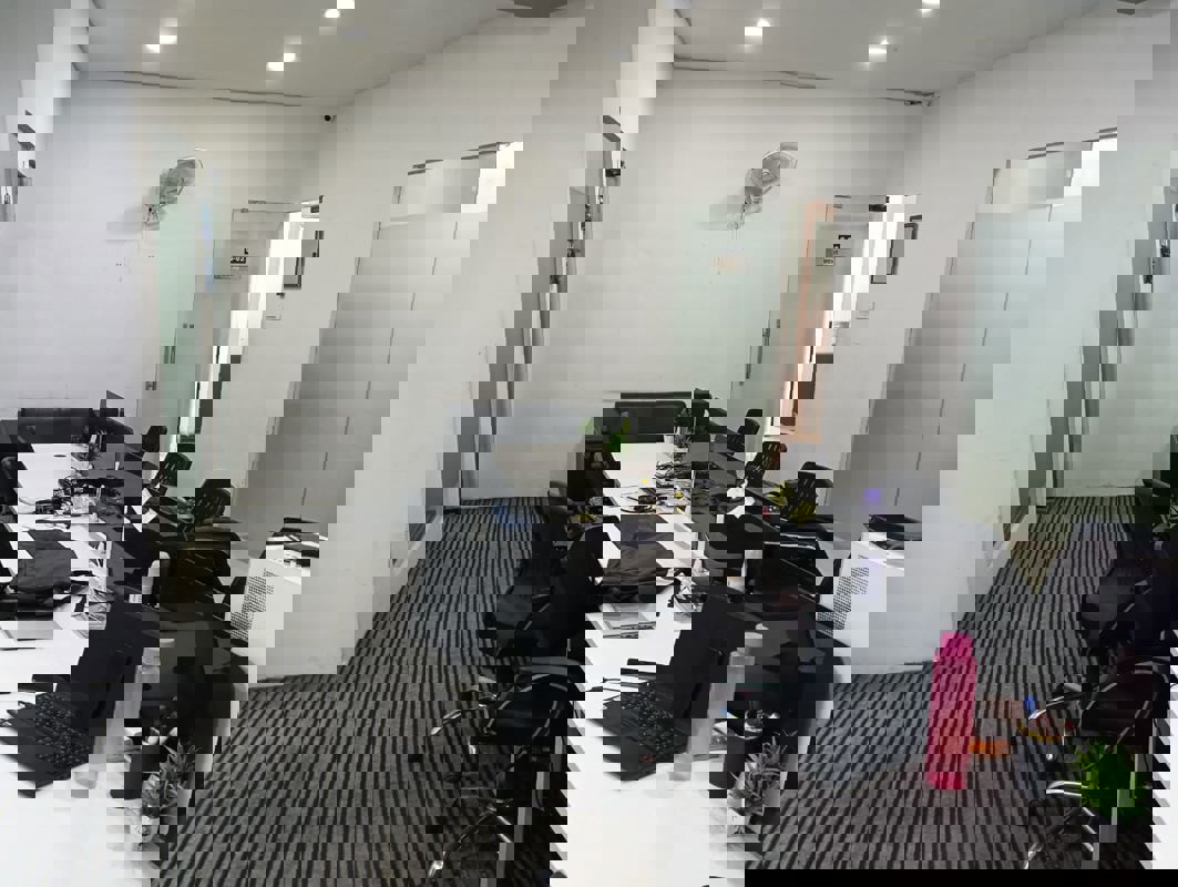 Office Space For Rent in Sector 64