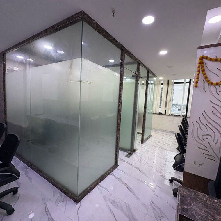 Team Area, netaji subhash place Commercial Office Space 752 Sq.Ft. In Netaji Subhash Place Delhi 9720167