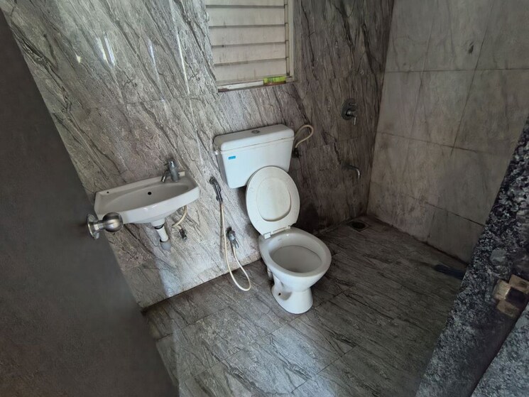 Bathroom, dhayari 2 Bedroom 1000 Sq.Ft. Apartment In Dhayari Pune 9720218