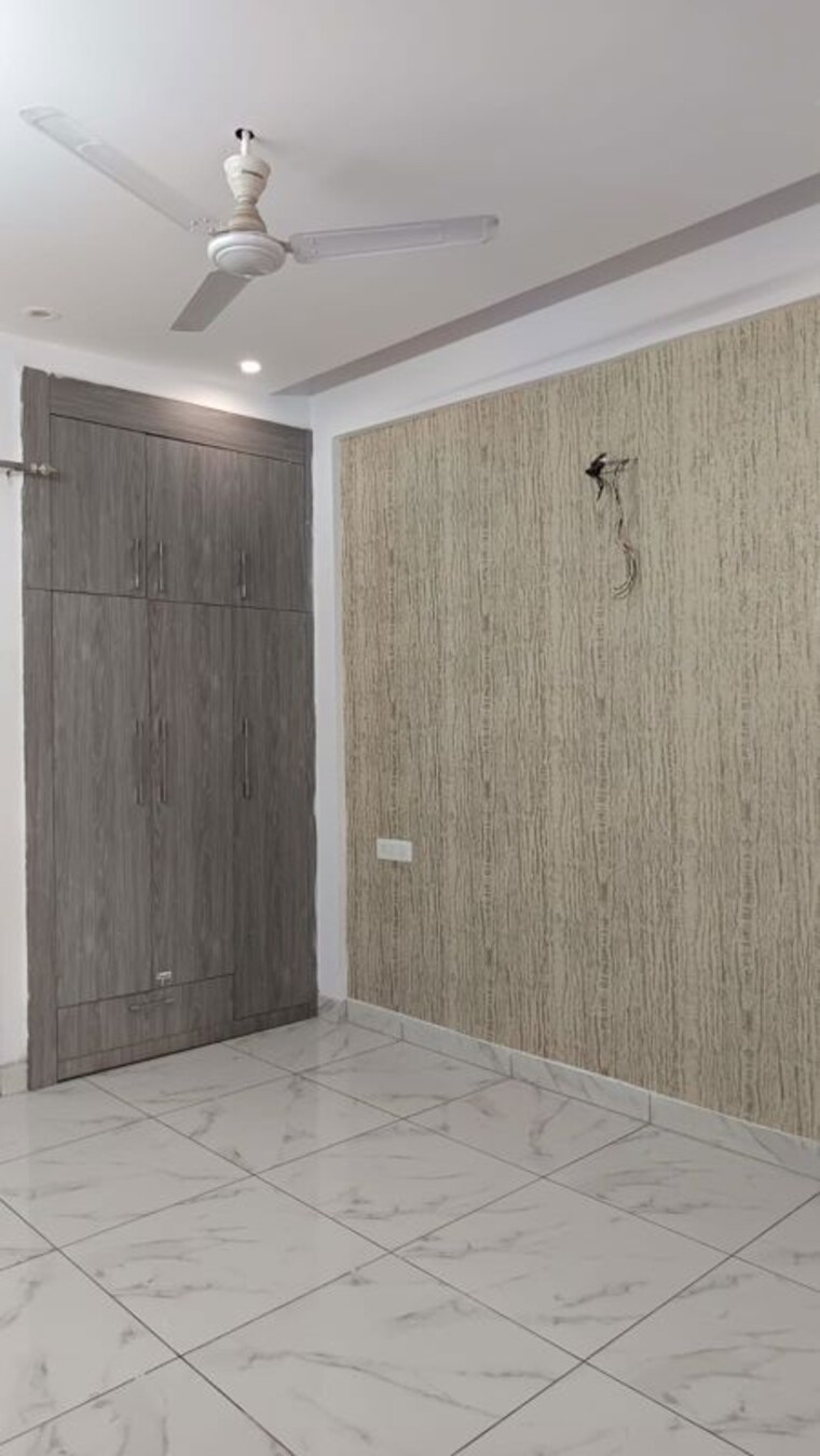 Room, dhakoli 3 Bedroom 116 Sq.Ft. Builder Floor In Dhakoli Zirakpur 9720223