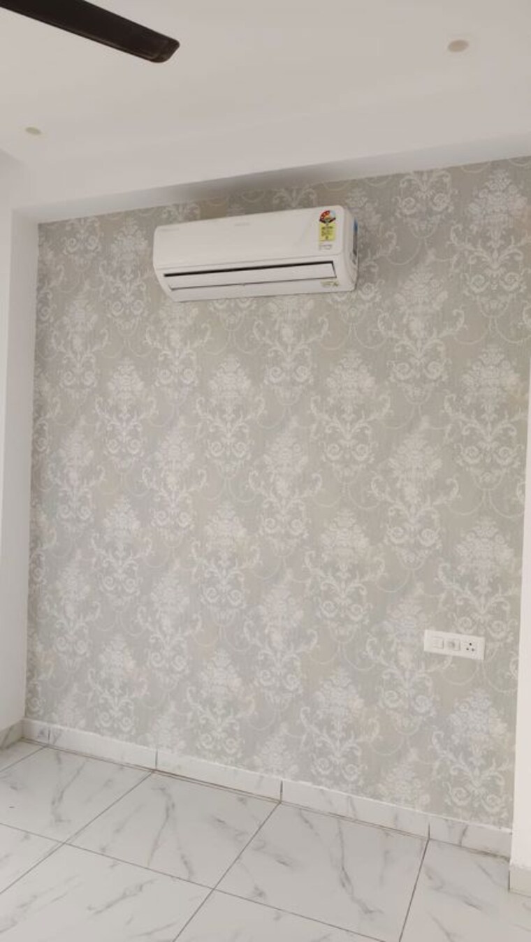 Room, dhakoli 3 Bedroom 116 Sq.Ft. Builder Floor In Dhakoli Zirakpur 9720223