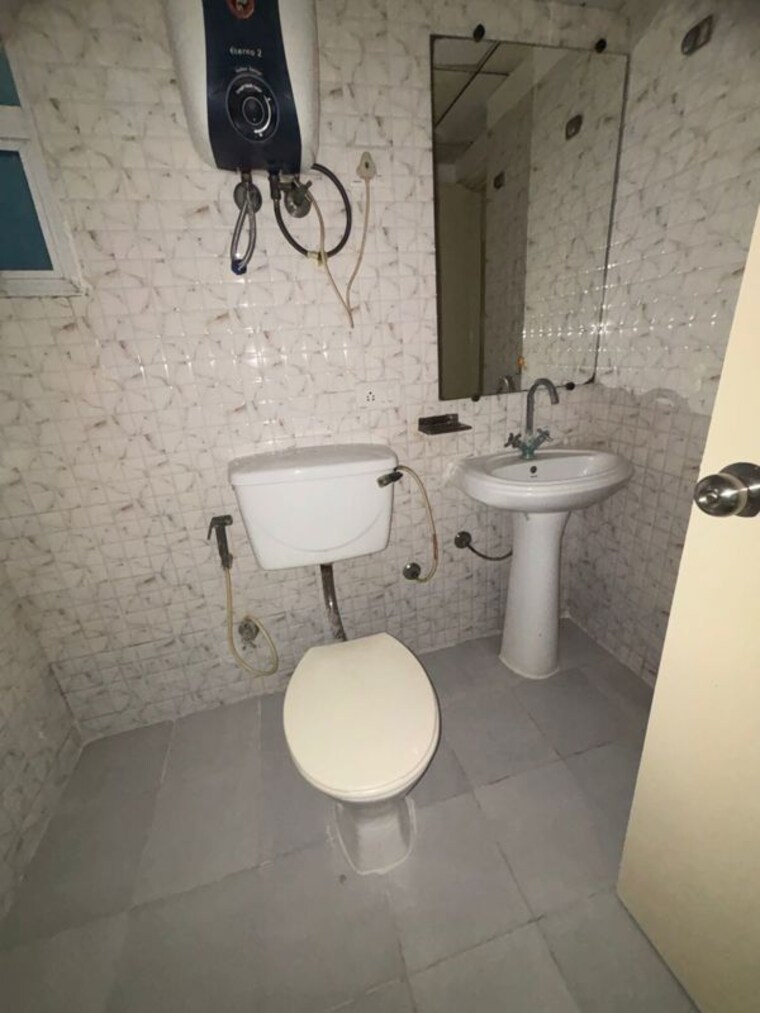 Bathroom, godrej-woods 2 Bedroom 1255 Sq.Ft. Apartment In Sector 43 Noida 9720199