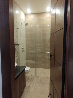 Bathroom in 3 BHK Builder Floor at Sector 48 – for Sale