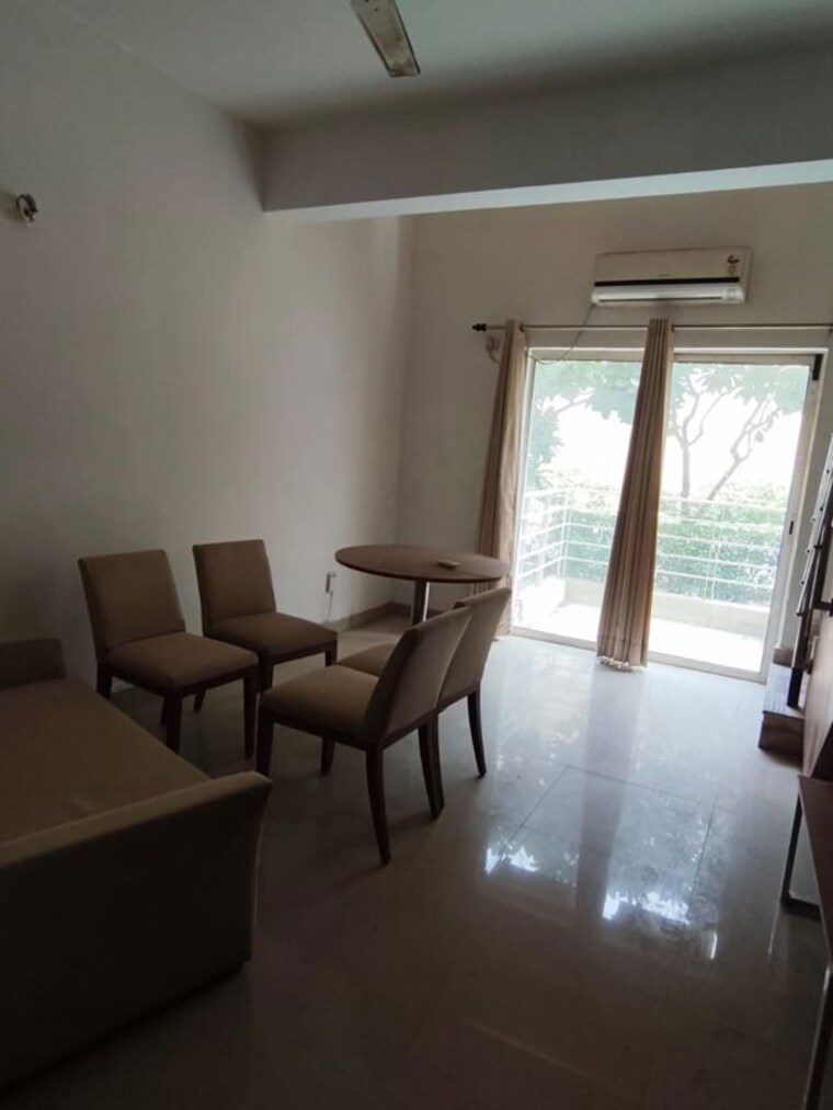 Living Room, paras-seasons 1 Bedroom 680 Sq.Ft. Apartment In Sector 168 Noida 9720222