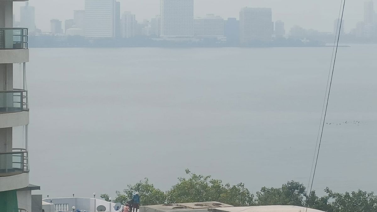 2 BHK Apartment For Sale in Malabar Hill