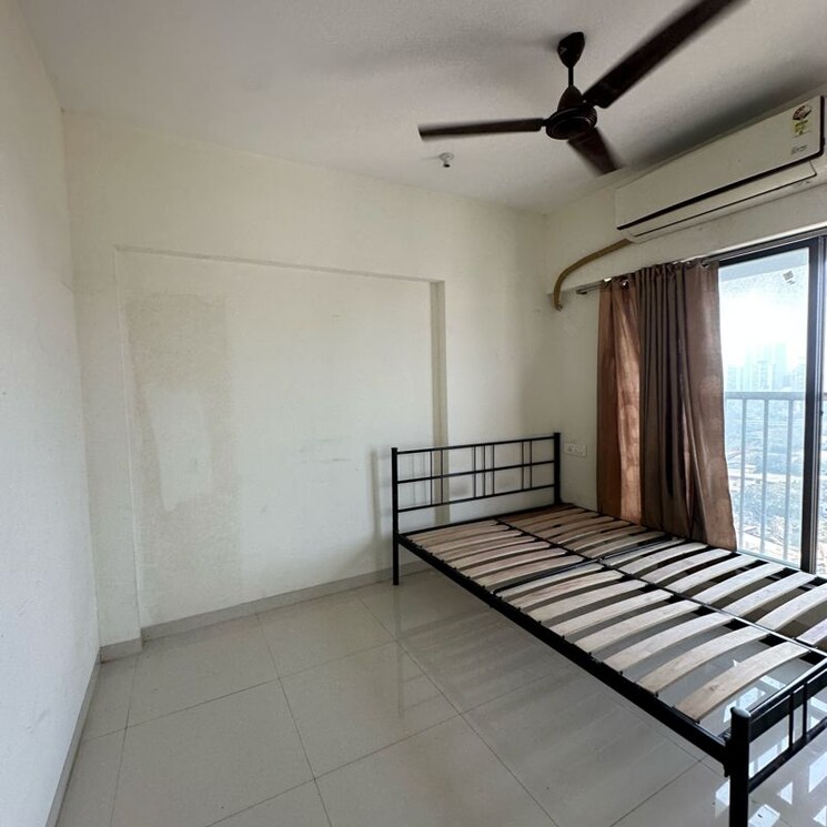Bedroom, goregaon east 1 Bedroom 585 Sq.Ft. Apartment In Goregaon East Mumbai 9720270