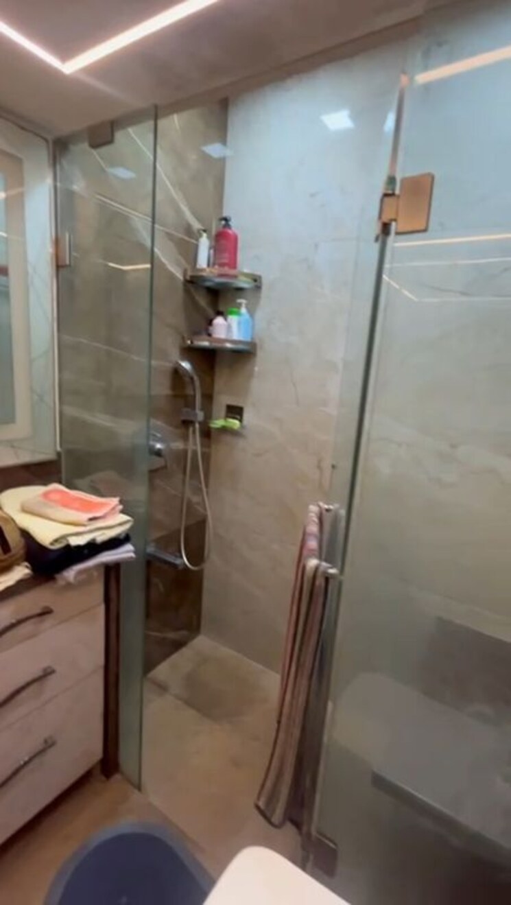 Bathroom, acme-amartaru 2 Bedroom 1100 Sq.Ft. Apartment In Andheri East Mumbai 9720294