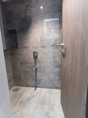 Bathroom in 1 BHK Apartment at Nahar Amaryllis Towers and Plaza, Chandivali – for Rent