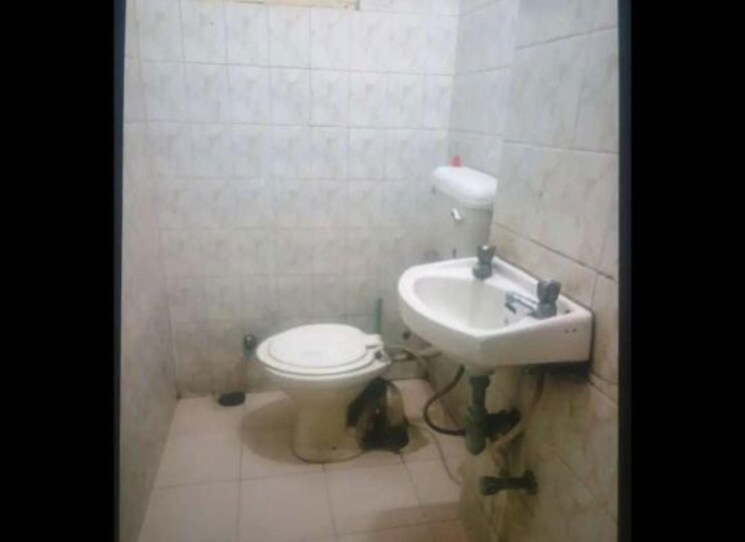 Bathroom, adil nagar 2 Bedroom 1800 Sq.Ft. Independent House In Adil Nagar Lucknow 9720496