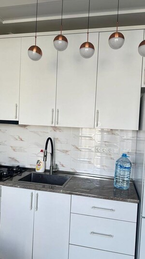 Furnished Amenities in 2 BHK Builder Floor at Malad East – for Rent