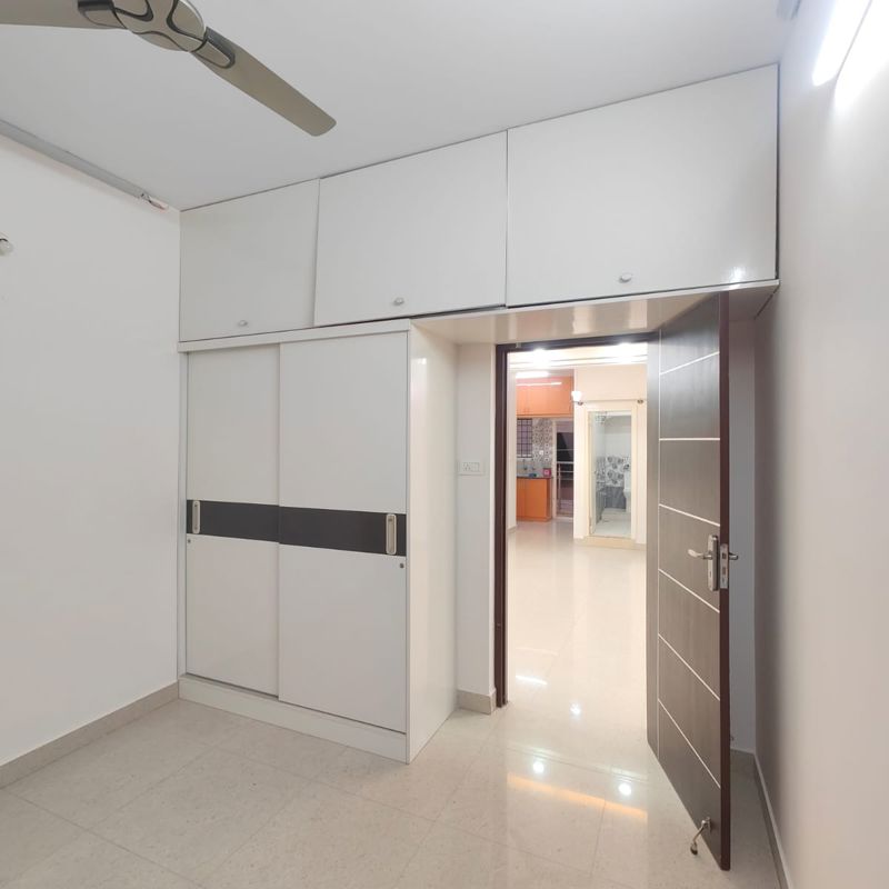 2 BHK 1200 Sq.Ft. Apartment in Blue Orchid