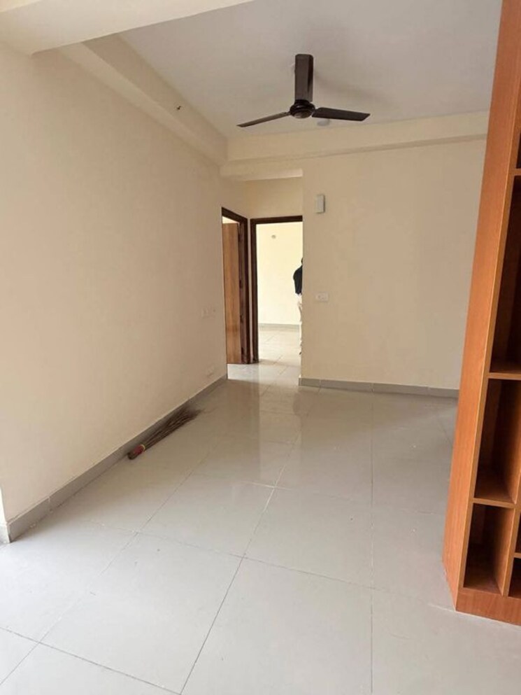 Room, gaur-city-2-12th-avenue 2 Bedroom 1055 Sq.Ft. Apartment In Sector 16c Greater Noida Greater Noida 9720642