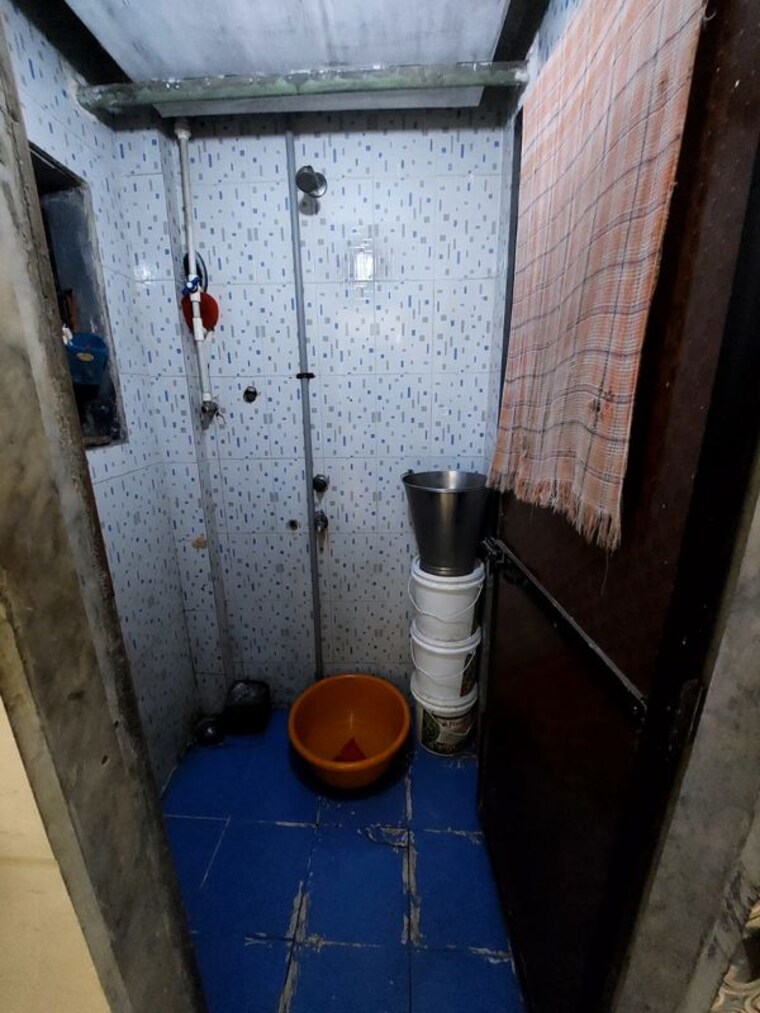 Bathroom, vighnaharta-apartment 1 Bedroom 450 Sq.Ft. Apartment In Kamothe Navi Mumbai 9720650