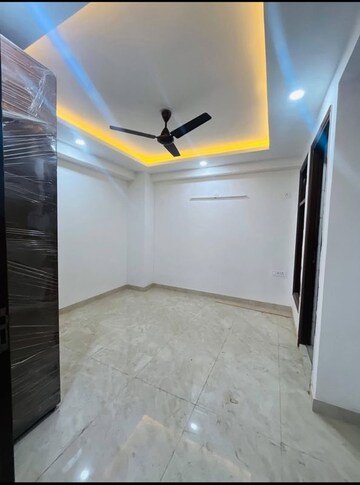 Bathroom in 2 BHK Builder Floor at Chattarpur – for Rent