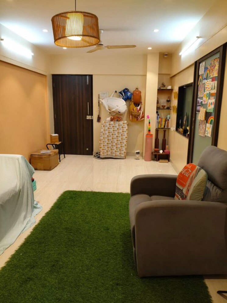 Living Room, bandra west 1 Bedroom 500 Sq.Ft. Apartment In Bandra West Mumbai 9717965