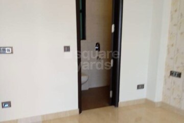 Room in 3 BHK Builder Floor at Ansal Esencia - Amara Villas, Sector 67 – for Sale