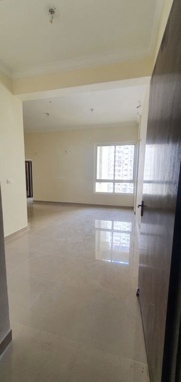 Room, gaur-sportswood 3.5 Bedroom 2280 Sq.Ft. Apartment In Sector 79 Noida 9720718