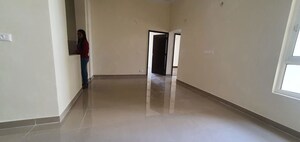 Room in 3.5 BHK Apartment at Gaur Sportswood, Sector 79 – for Rent