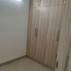 Building Lobby in 3 BHK Apartment at Emaar Emerald Estate, Sector 65 – for Rent