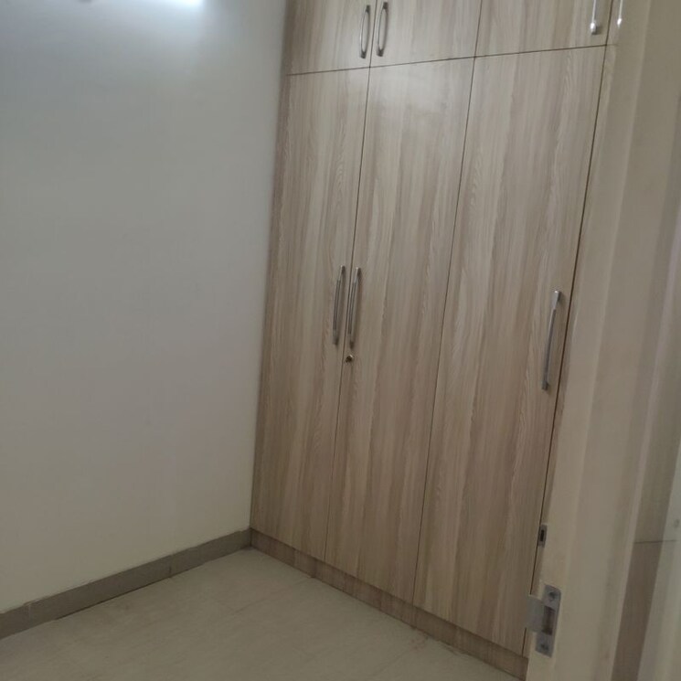 undefined, emaar-emerald-estate 3 Bedroom 1310 Sq.Ft. Apartment In Sector 65 Gurgaon 9720892