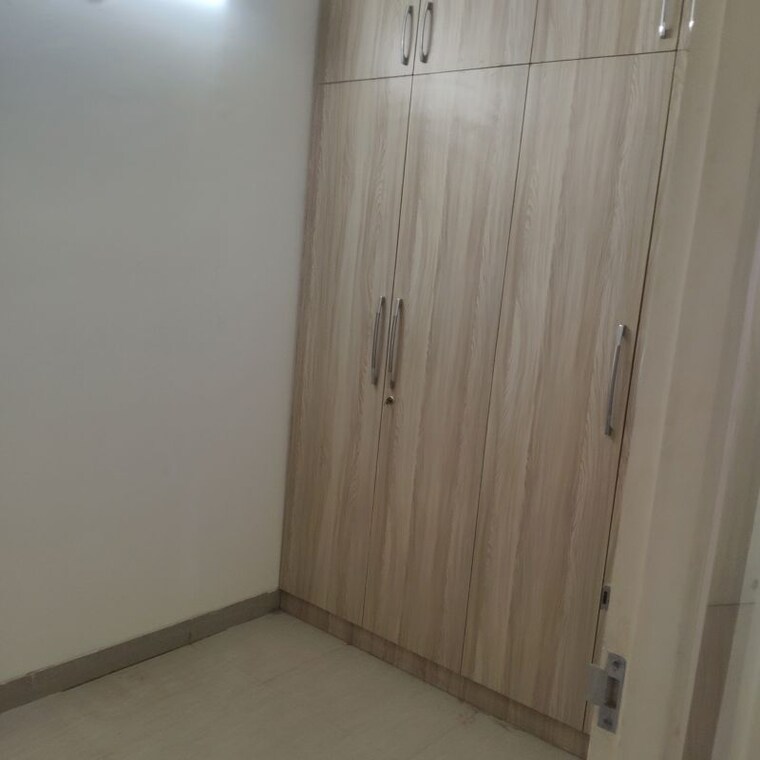 undefined, emaar-emerald-estate 3 Bedroom 1310 Sq.Ft. Apartment In Sector 65 Gurgaon 9720892