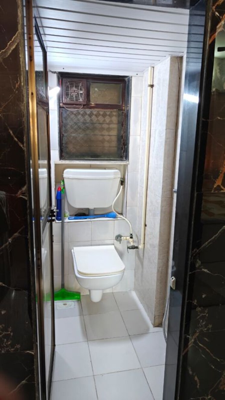 Bathroom, agarwal-paramount 2 Bedroom 525 Sq.Ft. Apartment In Virar West Palghar 9720926