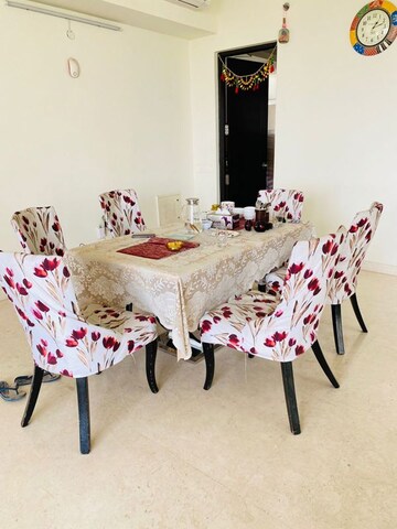 Bedroom in 4 BHK Apartment at Indiabulls Enigma, Sector 110 – for Sale