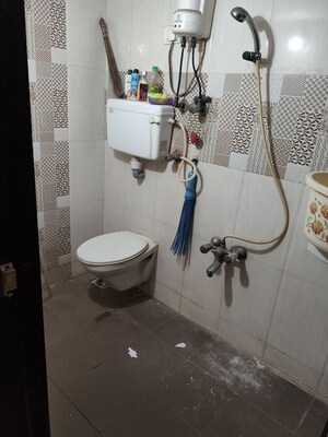Attached Bathroom in 1 BHK Apartment at Mahavir Kanti Avenue, Nalasopara East – for Sale