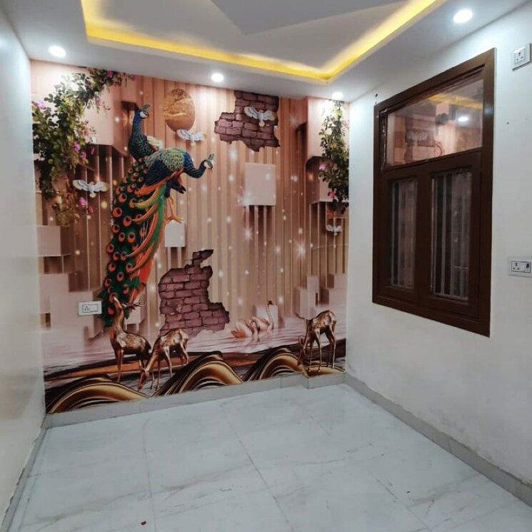 Gym, uttam nagar west 2 Bedroom 55 Sq.Yd. Builder Floor In Uttam Nagar West Delhi 9721121