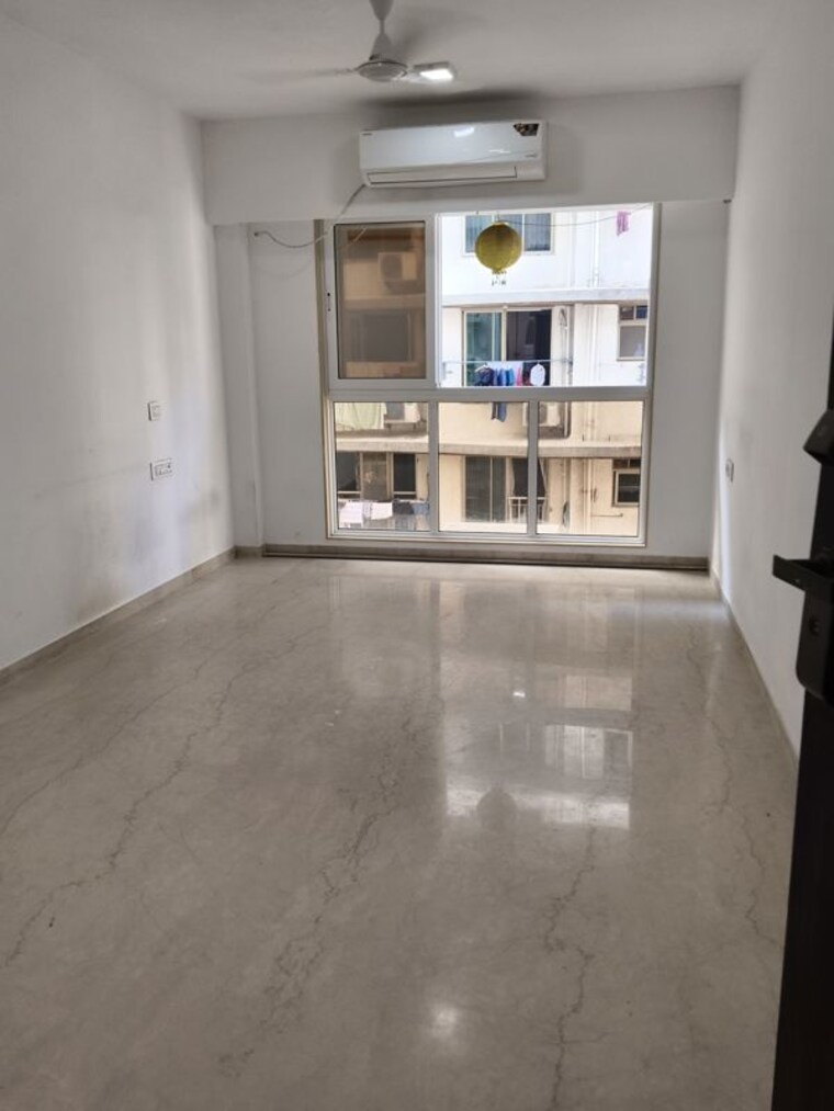 Room, platinum-life 2 Bedroom 665 Sq.Ft. Apartment In Andheri West Mumbai 9721218