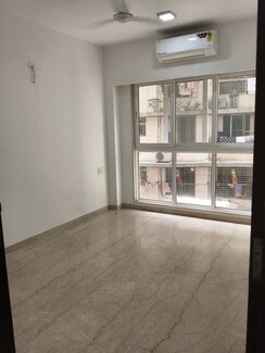 2 BHK Apartment For Sale in Platinum Life