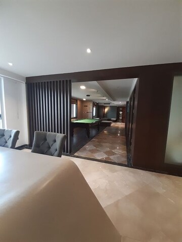 Balcony in 4 BHK Apartment at Cunningham Road – for Rent