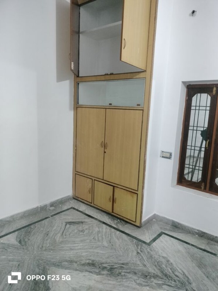 Room, gomti nagar 2 Bedroom 2150 Sq.Ft. Builder Floor In Gomti Nagar Lucknow 9721233