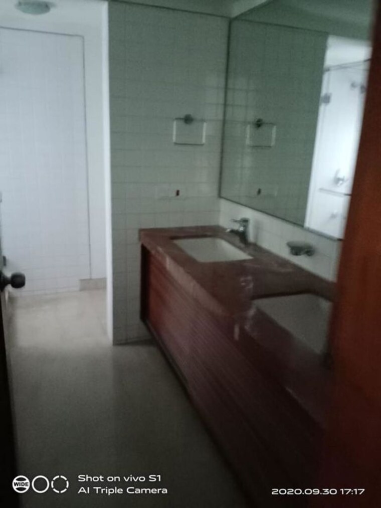 Bathroom, windmills-of-your-mind 4 Bedroom 4350 Sq.Ft. Villa In Whitefield Bangalore 9721280