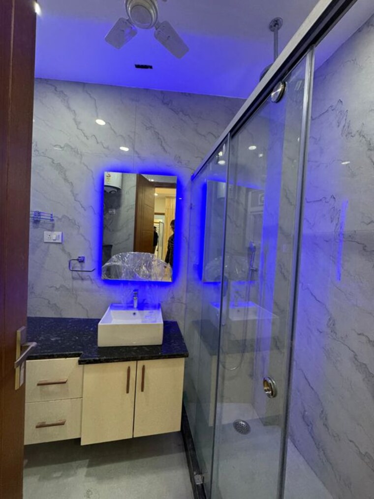 undefined, chittaranjan park 3 Bedroom 1440 Sq.Ft. Builder Floor In Chittaranjan Park Delhi 9721338