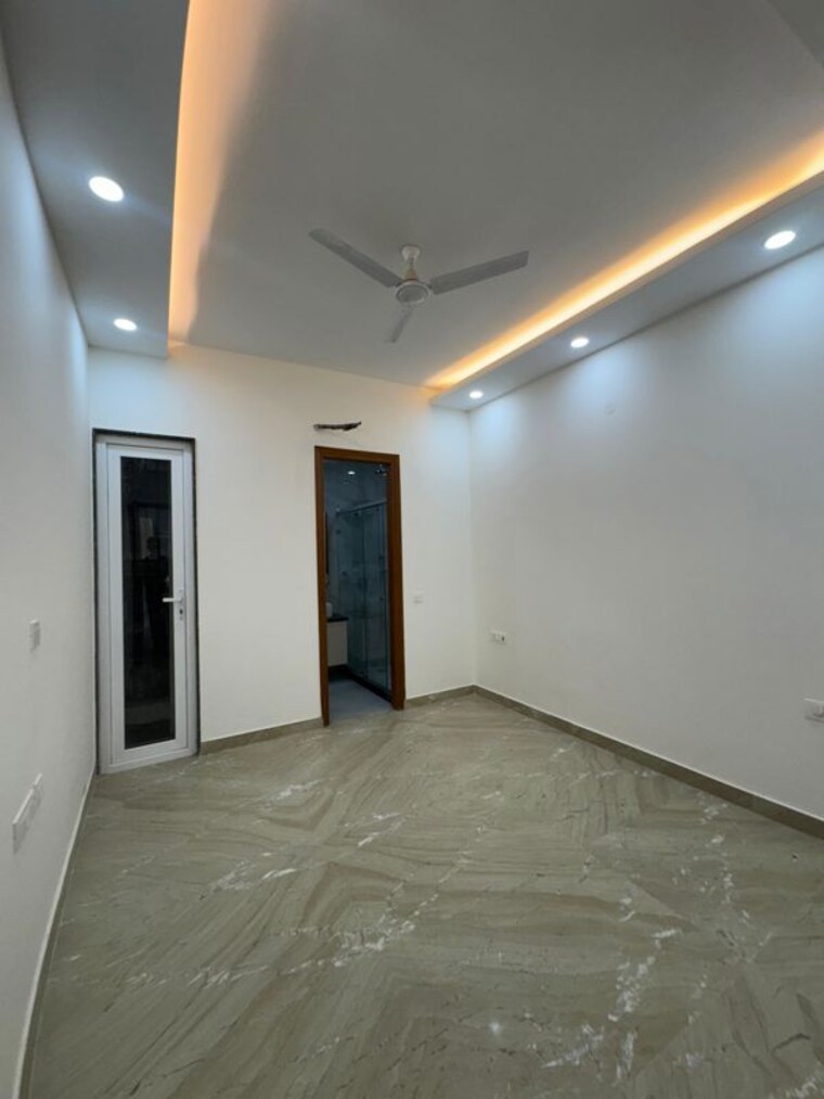 Room, chittaranjan park 3 Bedroom 1440 Sq.Ft. Builder Floor In Chittaranjan Park Delhi 9721338