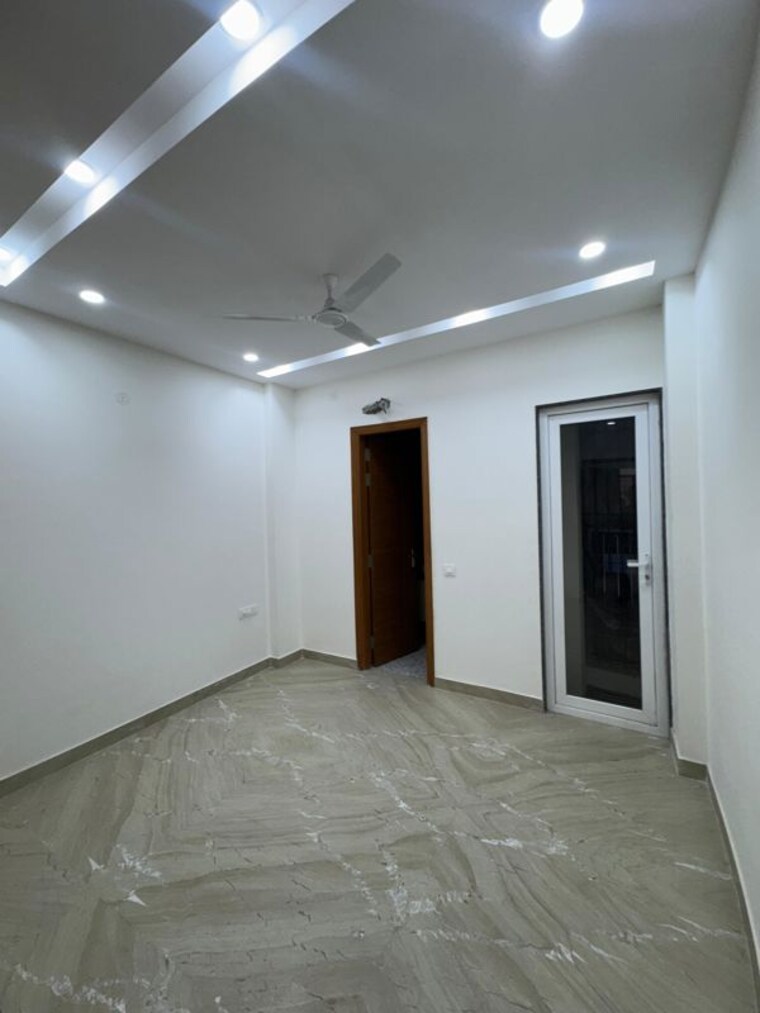 Room, chittaranjan park 3 Bedroom 1440 Sq.Ft. Builder Floor In Chittaranjan Park Delhi 9721338