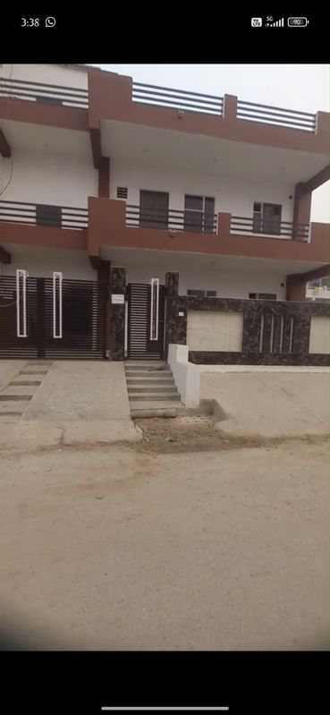 5 BHK + Pooja Room,Extra Room Independent House For Sale in BPTP Parkland