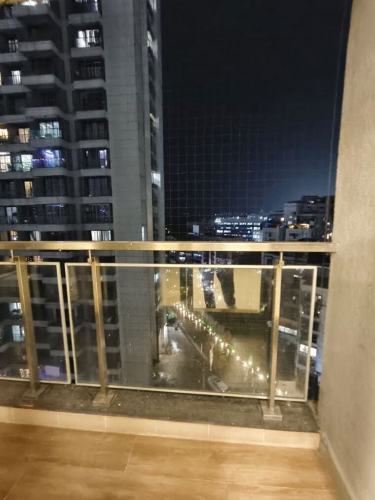 Balcony, rustomjee-ozone 3 Bedroom 1000 Sq.Ft. Apartment In Goregaon West Mumbai 9721355