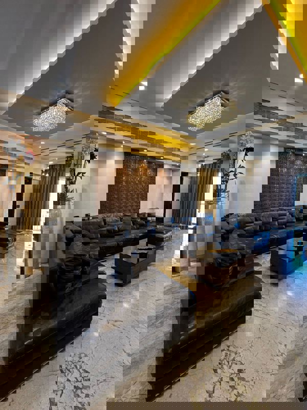 4 BHK Apartment For Sale in Lodha Splendora