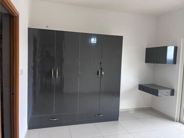 Room in 2 BHK Apartment at Sobha Dream Gardens, Thanisandra Main Road – for Rent